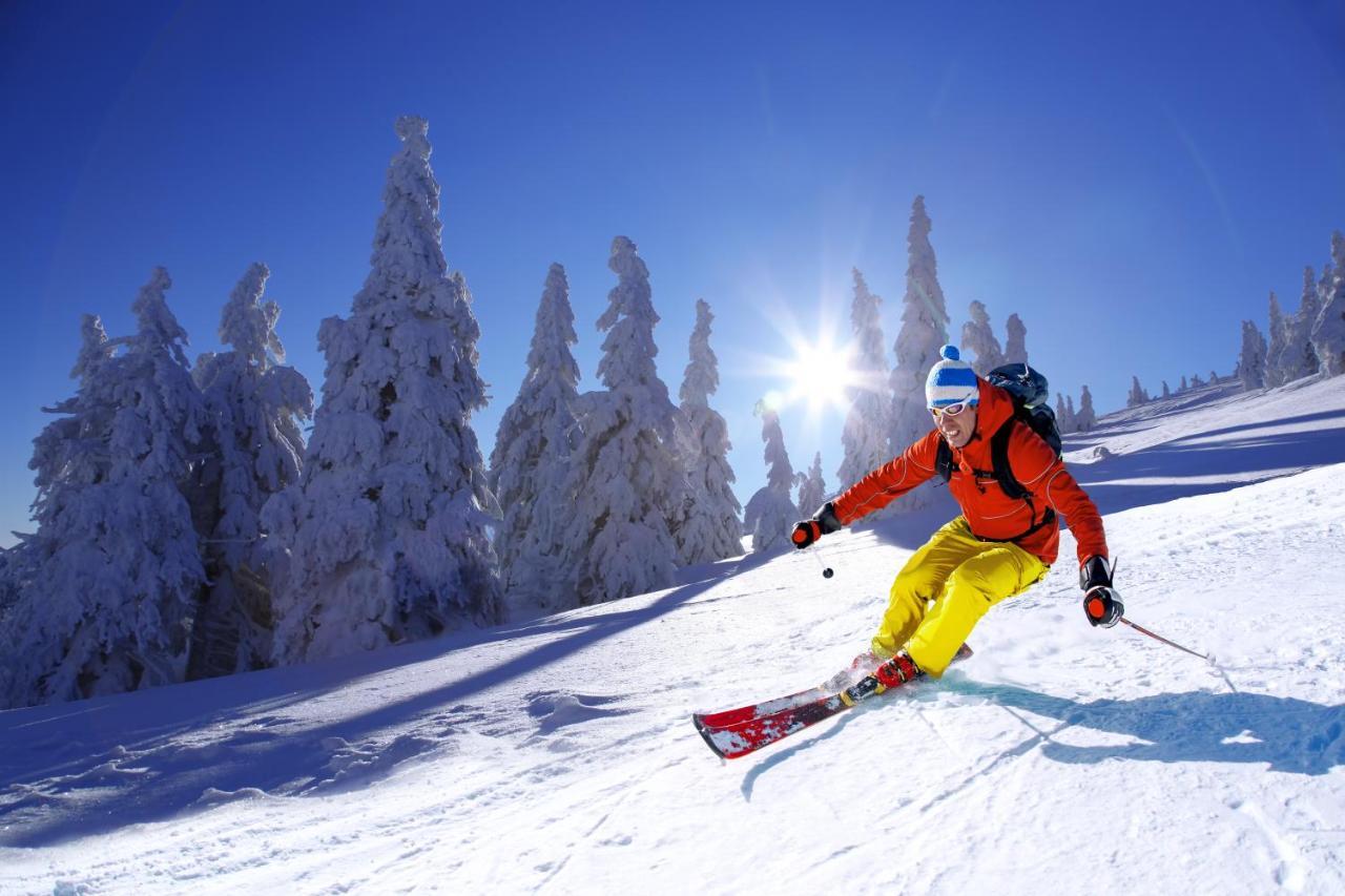 Ski Berg Klinovec Loučná pod Klínovcem 外观 照片