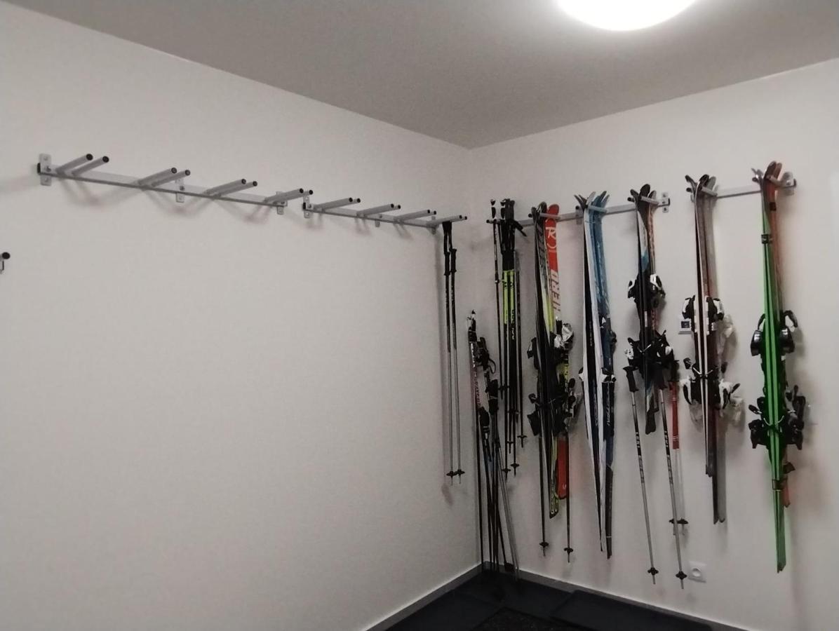 Ski Berg Klinovec Loučná pod Klínovcem 外观 照片